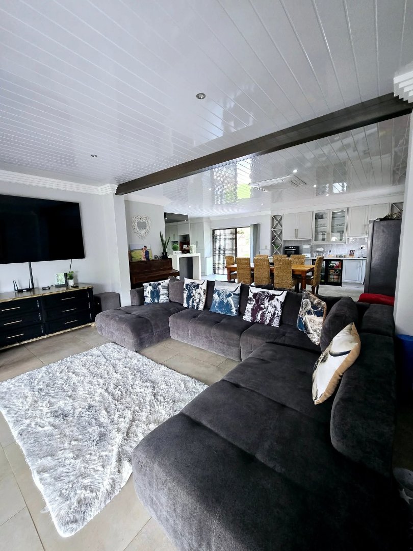 3 Bedroom Property for Sale in La Hoff North West